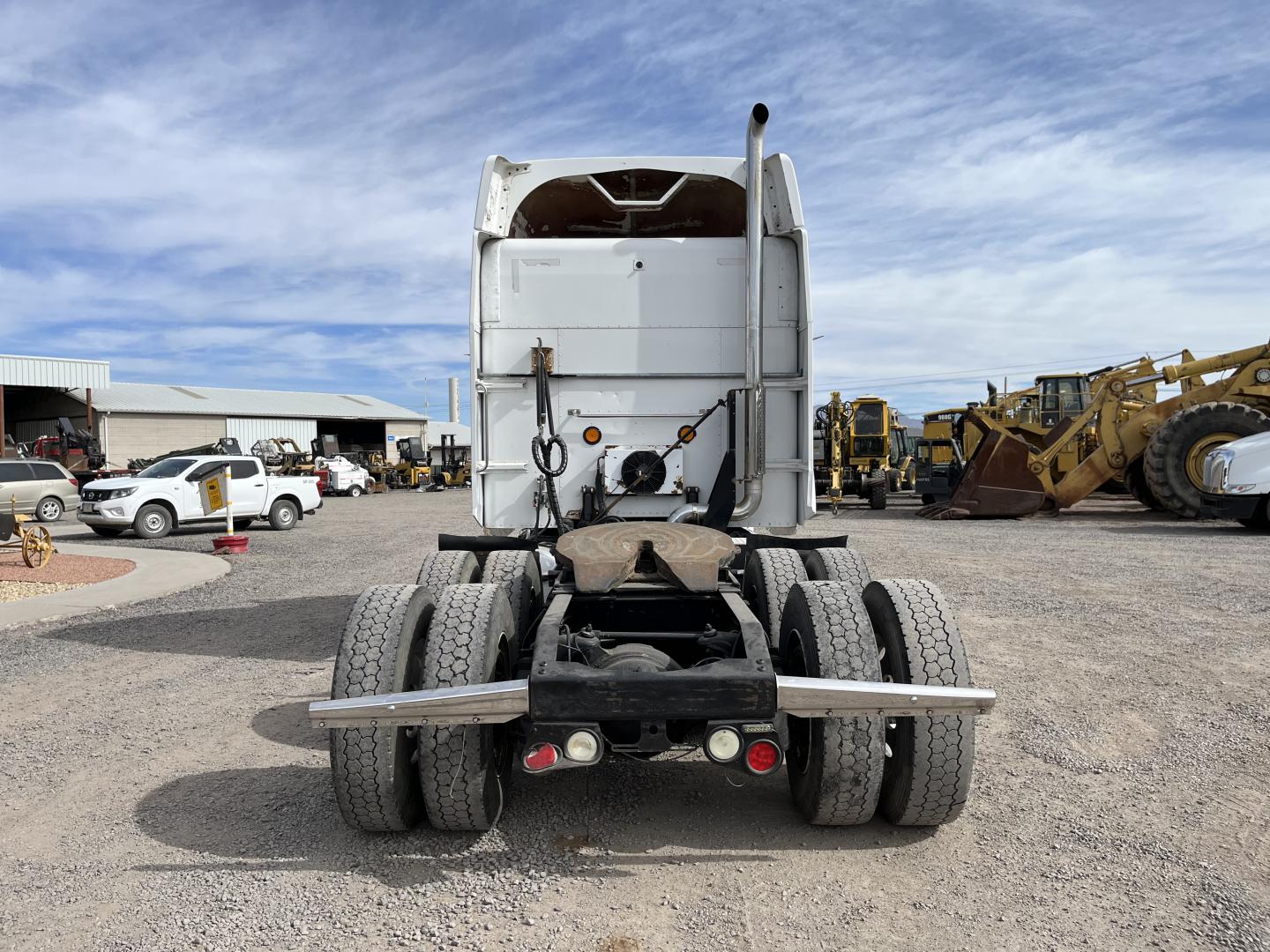 TRACTOCAMION PETERBILT 386